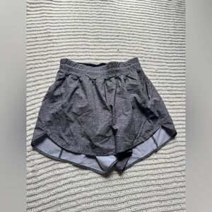 Lululemon track that shorts high rise size 6